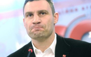 Стало відомо, чому Кличко вчепився зубами у місцеві ЗМІ