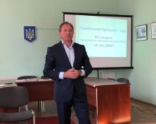 Николай Томенко, лидер Общественного Движения "Рідна країна"