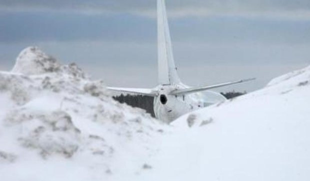 Літак рейсу «Львів-Київ» здійснив вимушену посадку