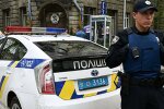 Під Києвом добу шукають дівчинку у світло-коричневій куртці: фото та особливі прикмети