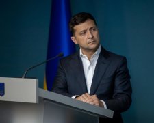 Зеленський терміново звернувся до Меркель, Макрона і Путіна: час настав