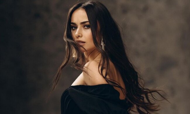 Ксенія Мішина знайшла несподівану заміну Олександру Еллерту: "У нас любов"