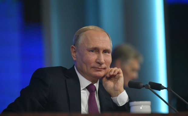 Путин превратился в плешивого гуманоида в прямом эфире: уберите чмо с экрана