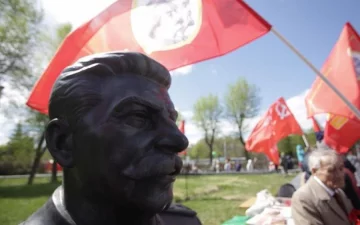 Божевільна ватниця з телевізора пригрозила українцям Сталіним