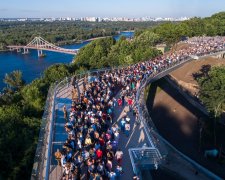 Горе-міст Кличка знову влип у скандал: "По коліна у воді"