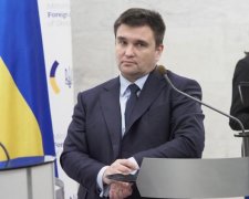 Опомнились: Венгрия согласилась разблокировать "языковой конфликт"