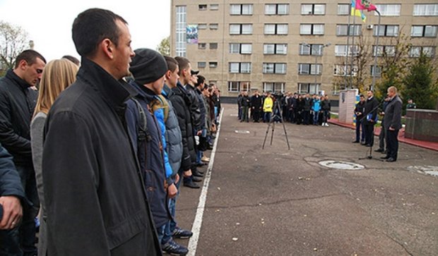 Будущие полицейские Хмельницкого начали обучение (фото, видео)