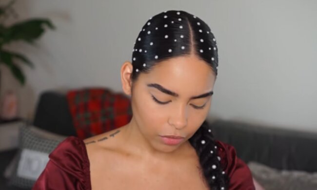 Прическа на Новый год 2023