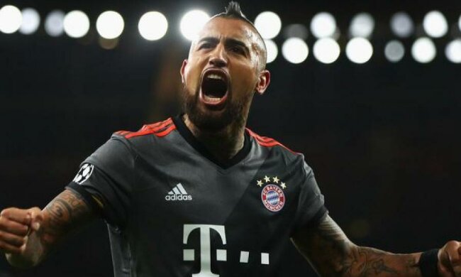 Бавария разгромила Арсенал и во втором поединке 1/8 ЛЧ