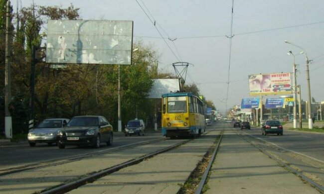 Окупанти залишили Луганськ без трамваїв