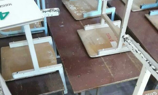 Запорожских школьников загнали в "сарай" вместо класса -"Разбитые парты, ободранные стулья"