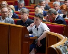 Головне за ніч: невдалий імідж Савченко та підтримка тероризму російським банком