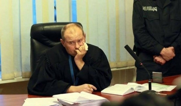 "Суддя-баночник" втече за сценарієм Онищенка 