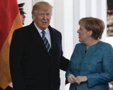 Трамп попався на "неймовірну хімію" Меркель