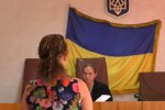 Розлучення у судовому порядку, кадр з відео