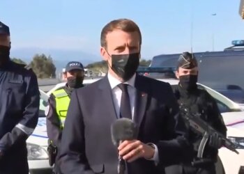 Эммануэль Макрон, скриншот с видео