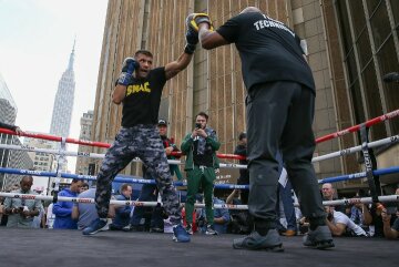 Сергій Дерев'янченко, Boxing Scene