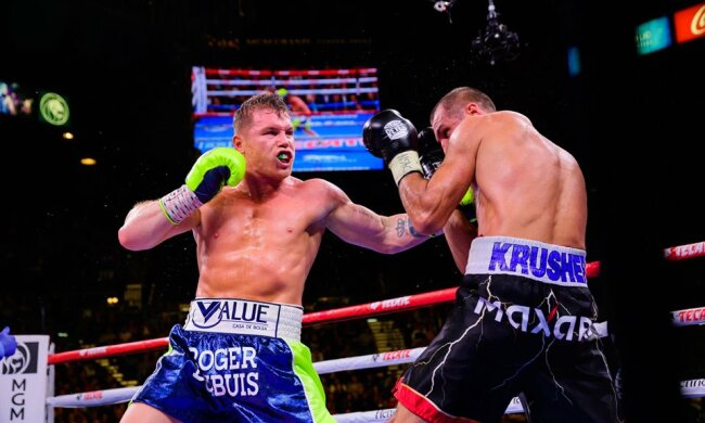 Сауль Альварес нокаутував Сергія Ковальова, facebook.com/SaulCaneloAlvarez