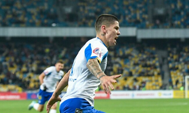 Денис Попов