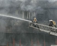  В Харькове в исследовательском институте  вспыхнул пожар (видео)