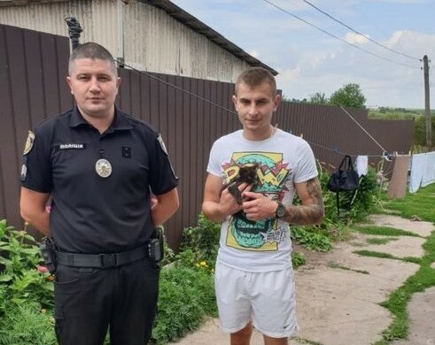 На Львівщині схопили мучителя беззахисного кошеняти - закатав в банку заради відео