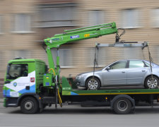 "Мутні" схеми евакуації: киян продовжать доїти за потрійним тарифом