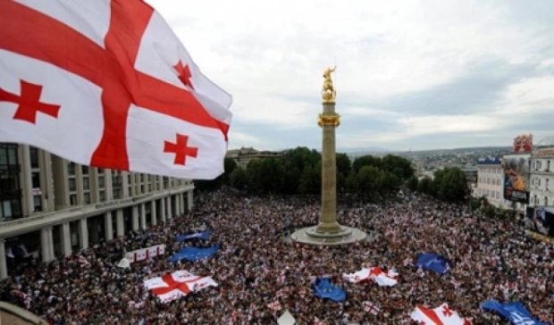 В Грузии провели парад достяжений в честь  Дня независимости