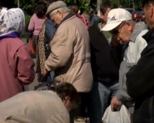 Пенсіонери, фото: скріншот з відео