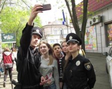 Популярнейший мессенджер начали блокировать в Украине