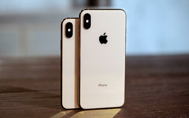 iPhone XI 2019