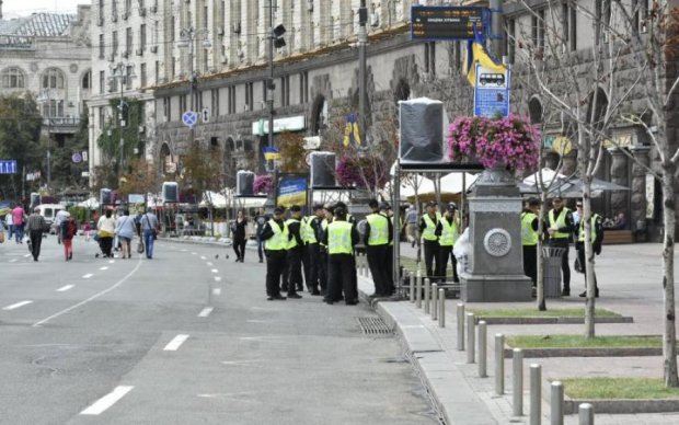 Головне за ніч: втеча Порошенка та комунальна катастрофа