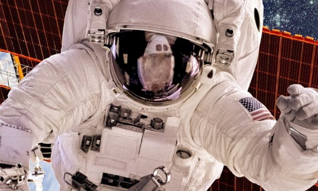 Астронавт показала, як миє голову у відкритому космосі: слабкодухим не дивитися