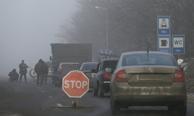 У Горлівці зникли магазини: не змогли вистояти, люди нажахані