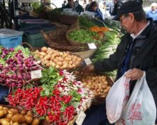 Зарплата vs цены: продукты съели доходы украинцев 