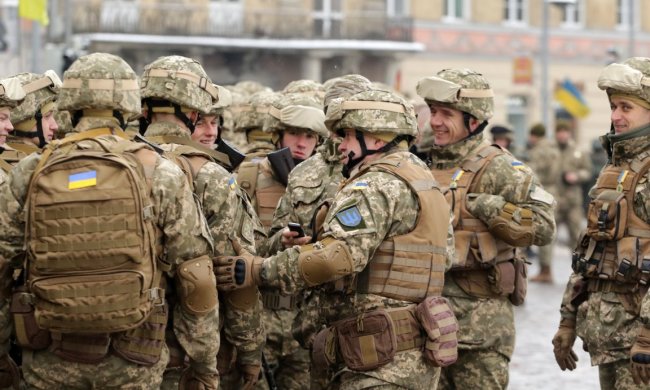 Все идет по плану: в Генштабе рассказали, сколько срочников не хватает для "полного комплекта"