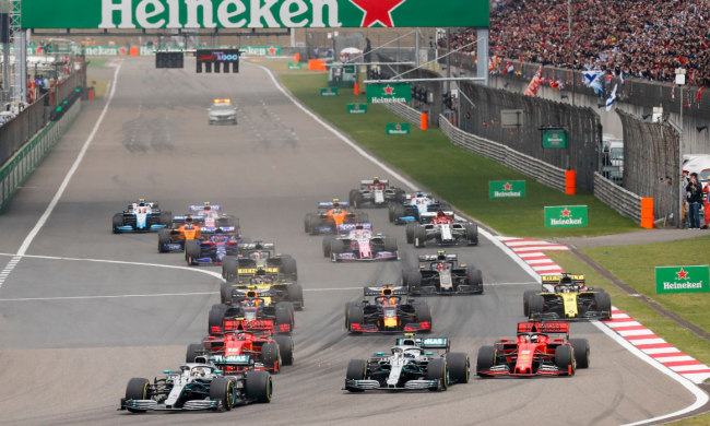 Тысячная гонка в Формуле-1 получила победителя