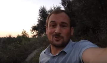 "Жлоби й свині": активіст розкрив головну "зраду" України (ВІДЕО)