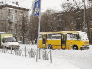 Маршрутка взимку. Фото: УНІАН