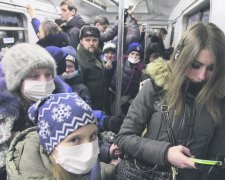 Українцям розповіли, коли моторошна епідемія перестане душити