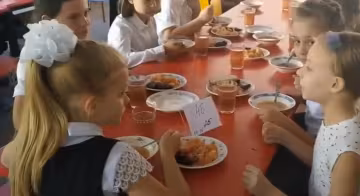 Школярі, скріншот: Youtube