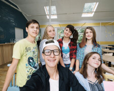 Ученики на уроке в школе