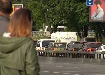 Украинцы на улице, скриншот: Youtube
