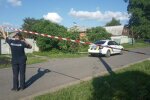 "Ноги переламаю": під Харковом озвіріла дамочка викрала доньку коханця