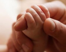 Горе-мама загодувала дитину до смерті