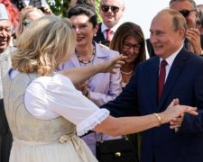 Глава МИД Австрии вывалила жалкие оправдания после танца с Путиным