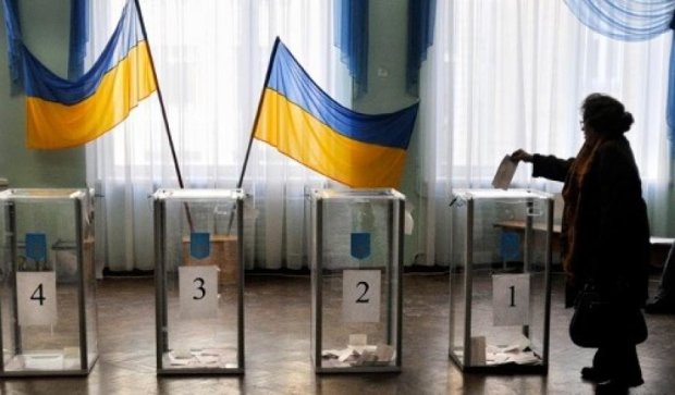 Відомі результати виборів у Дніпропетровську, Франківську та Чернівцях