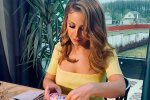 Тіна Кароль / фото : instagram.com/tinakarol.official.fan/