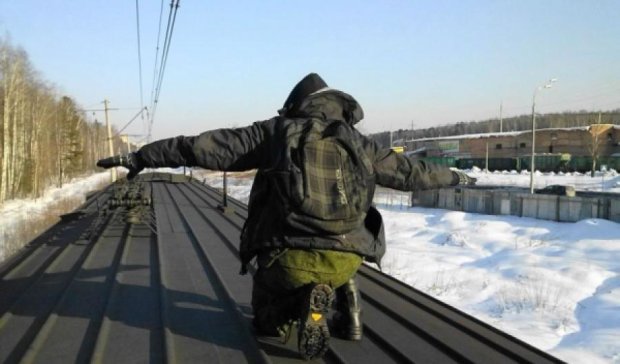 В России из-за подростка-"зацепера" остановили 30 поездов 