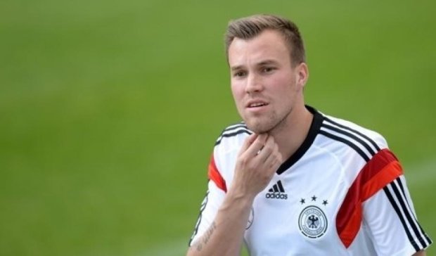 Німецький футболіст потрапив до лікарні після бійки в нічному клубі 