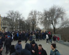 В Одессе провели спецоперацию с митингом: продажность и тупость граждан поражает